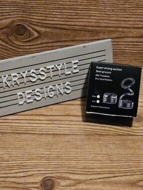 Magnetic Phone Holder Vacuum Suction